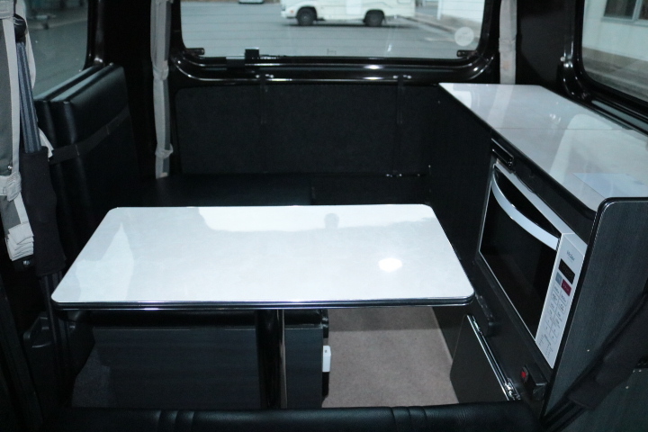 キャンピングカーバンコン