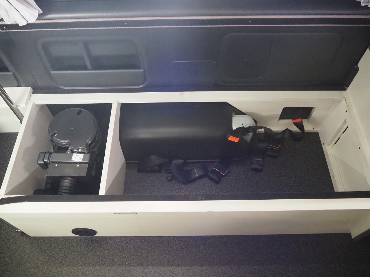 キャンピングカーバンコン