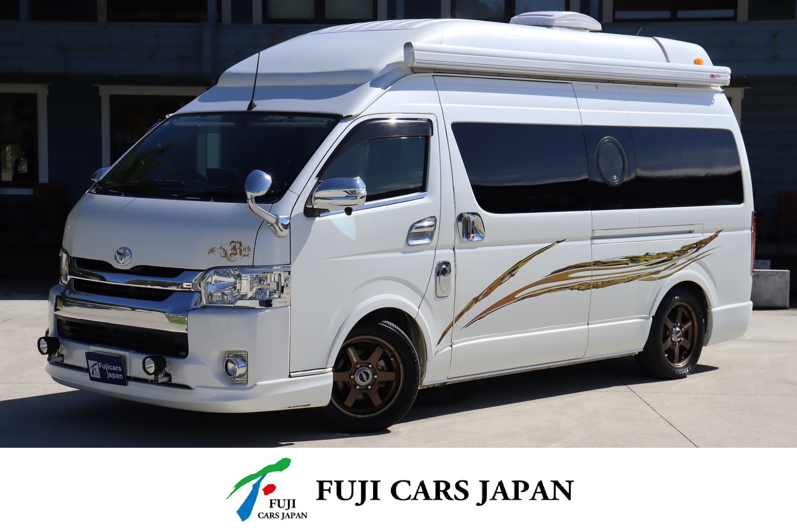 バンコン ハイエース キャンパーアシスト リチ 家庭用エアコン