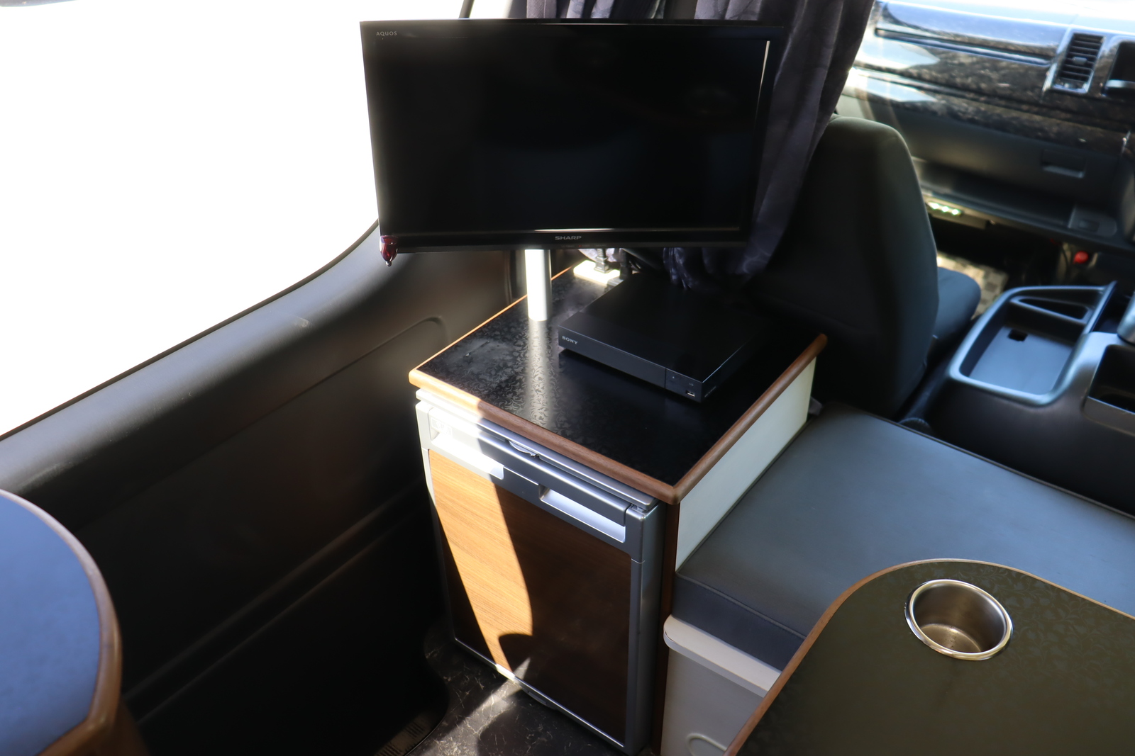 キャンピングカーバンコン