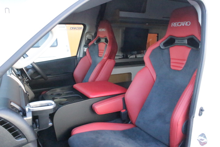 キャンピングカーバンコン