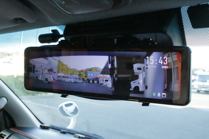 キャンピングカーバンコン