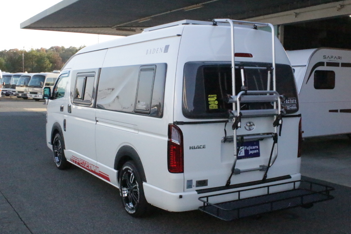 キャンピングカーバンコン