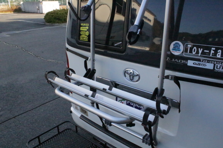 キャンピングカーバンコン