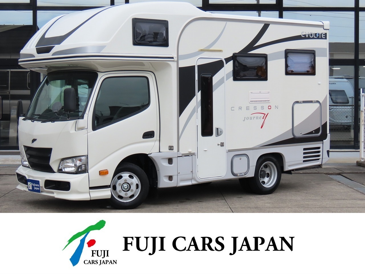 キャブコン カムロード ナッツRV クレソンジャーニーXエボライト