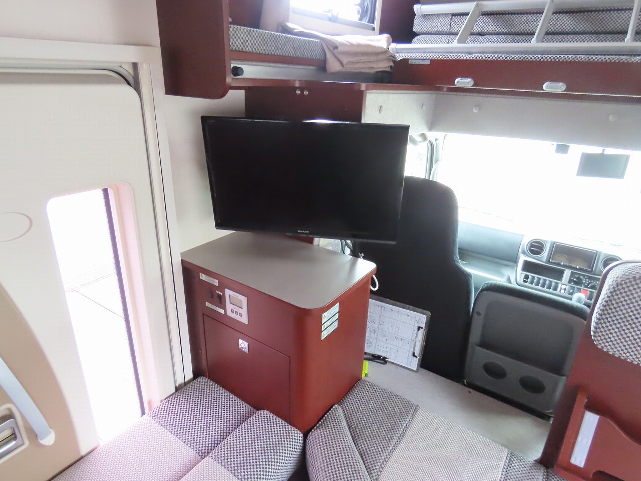 キャンピングカーキャブコン