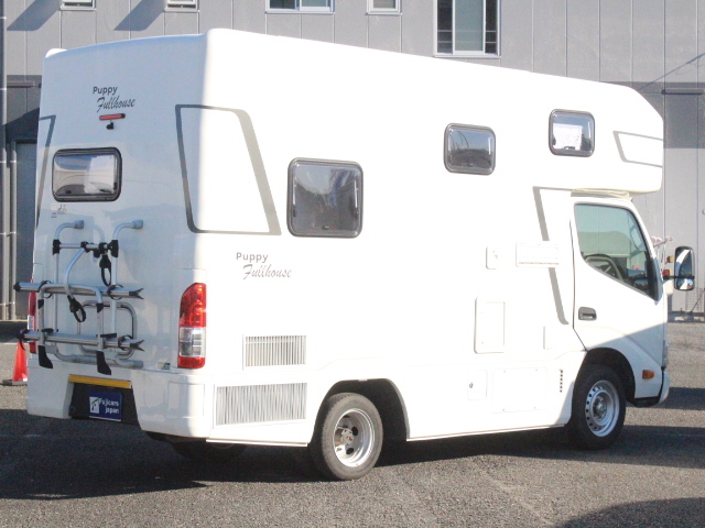 キャンピングカーキャブコン