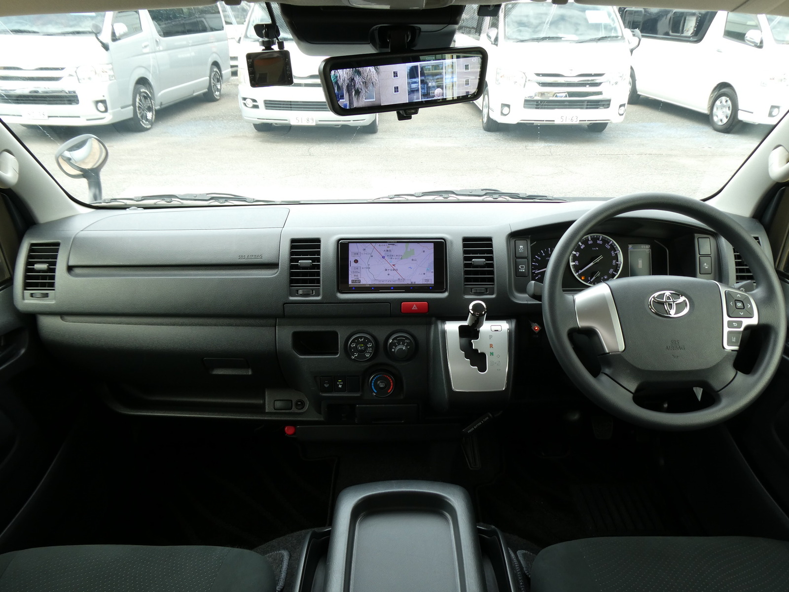 キャンピングカーバンコン