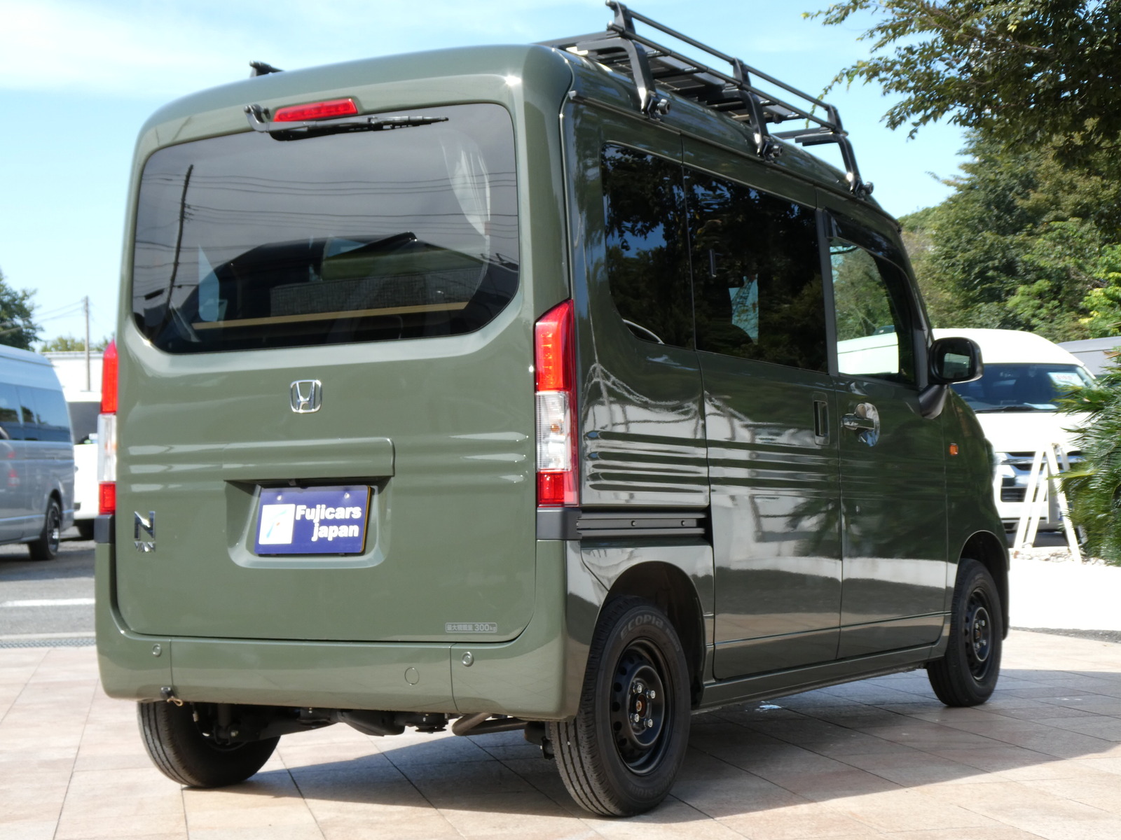 キャンピングカー軽キャンパー