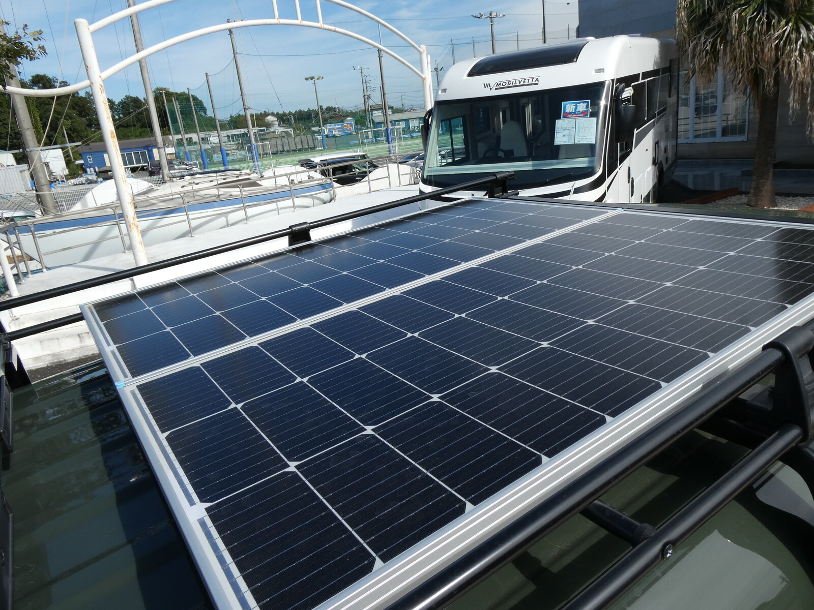 キャンピングカー軽キャンパー