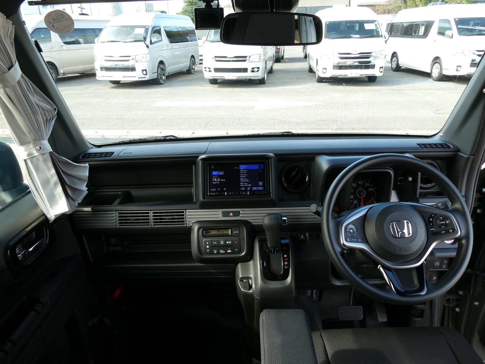 キャンピングカー軽キャンパー