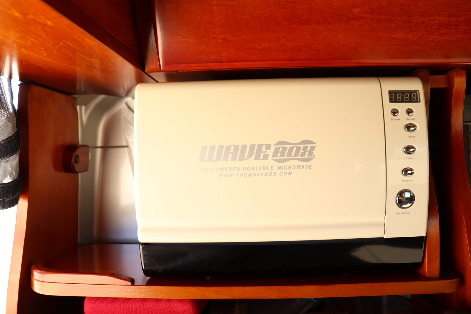 キャンピングカー軽キャンパー