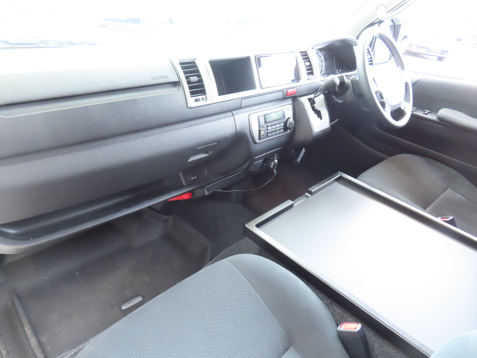 キャンピングカーバンコン