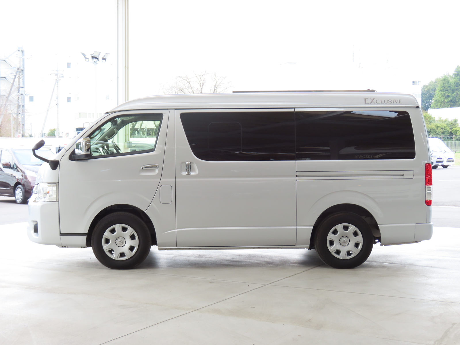 キャンピングカーバンコン