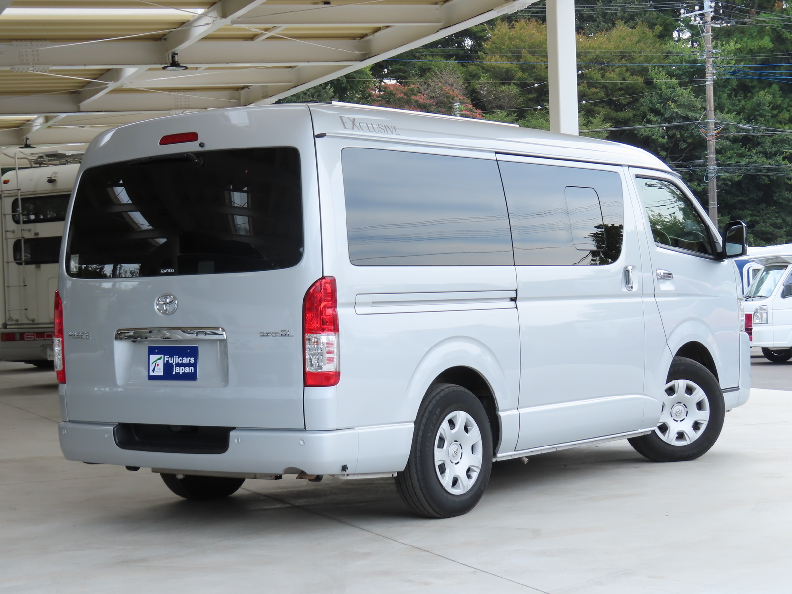 キャンピングカーバンコン