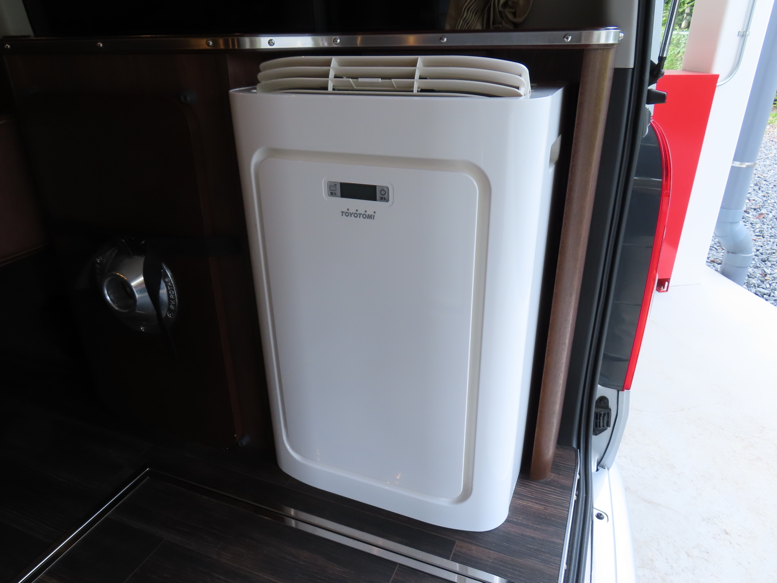 キャンピングカーバンコン