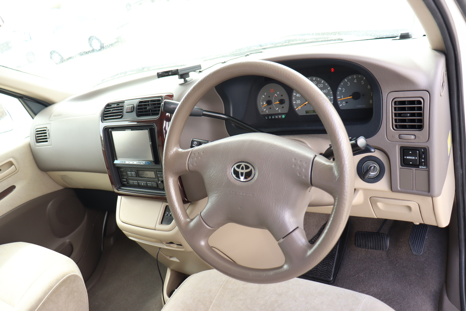 キャンピングカーキャブコン