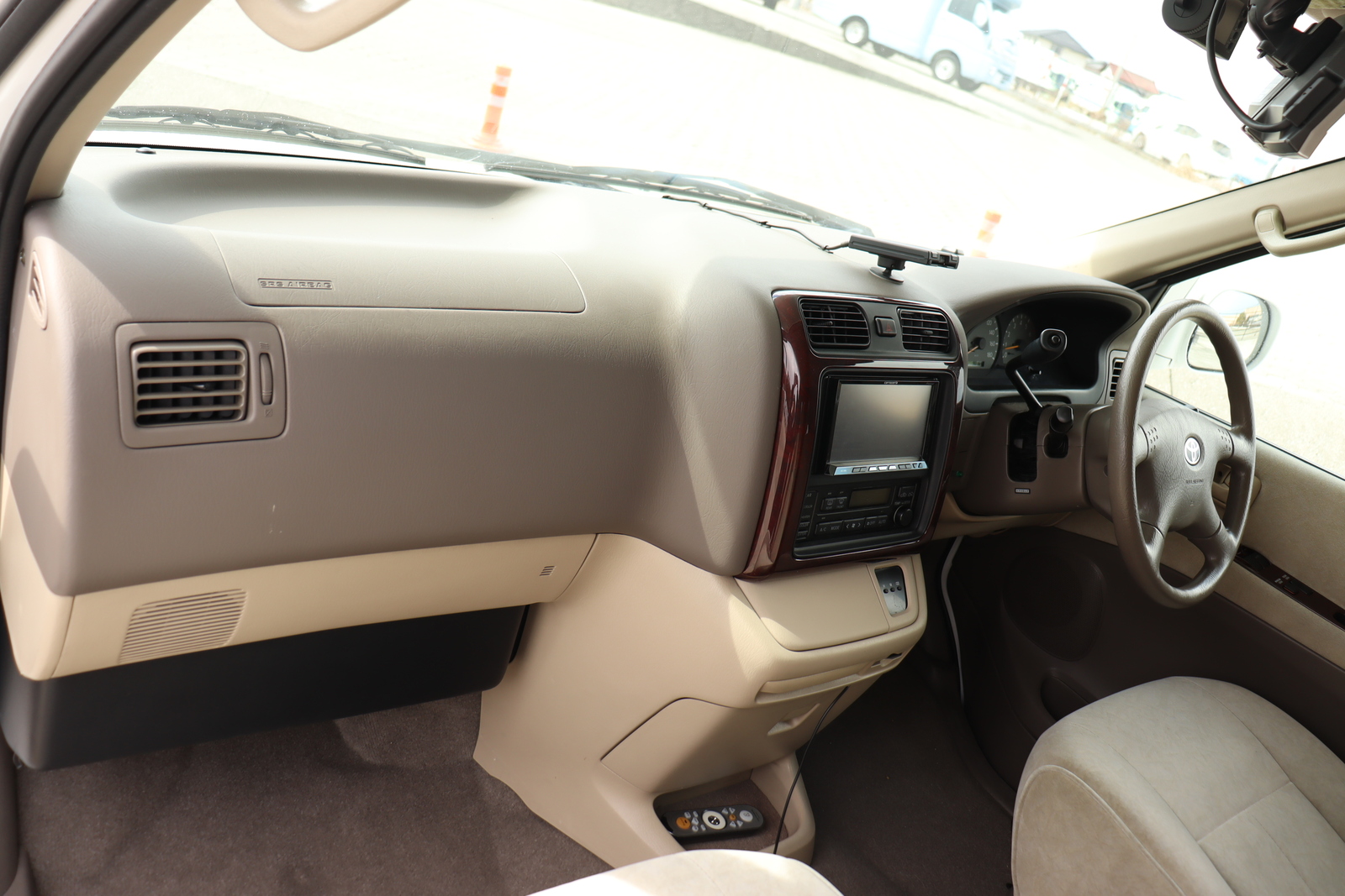 キャンピングカーキャブコン