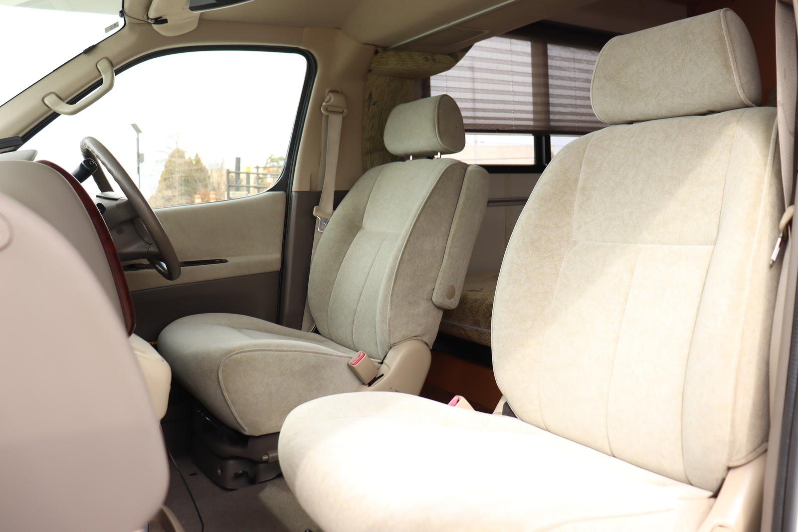 キャンピングカーキャブコン