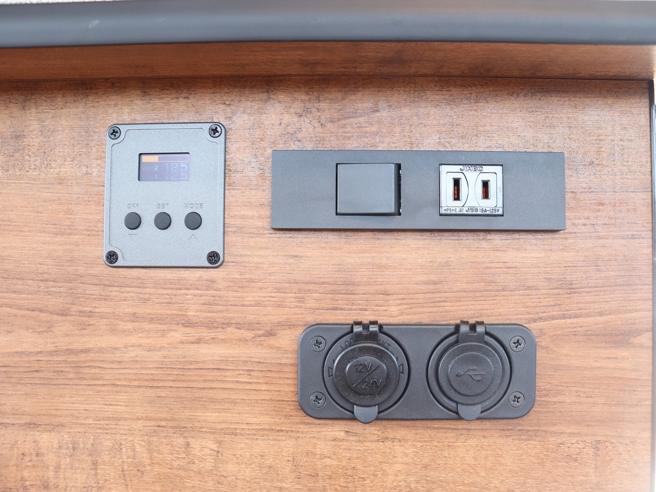 キャンピングカーバンコン