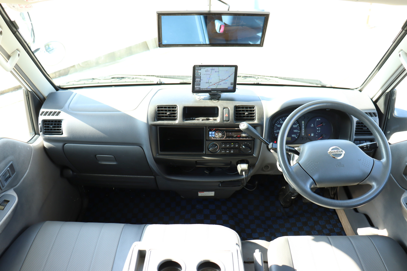 キャンピングカーキャブコン