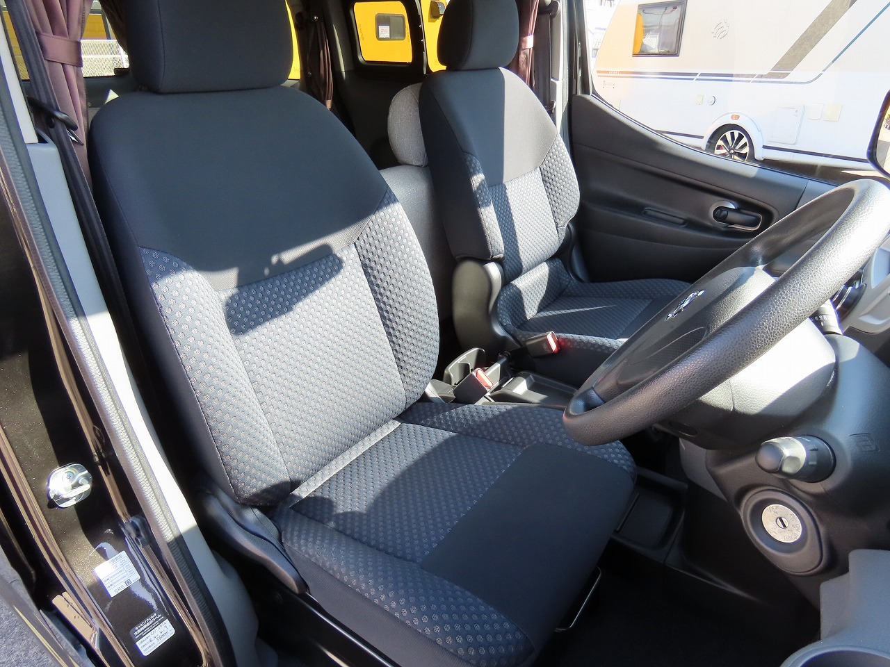 キャンピングカーバンコン