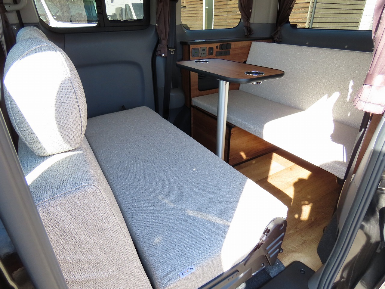 キャンピングカーバンコン