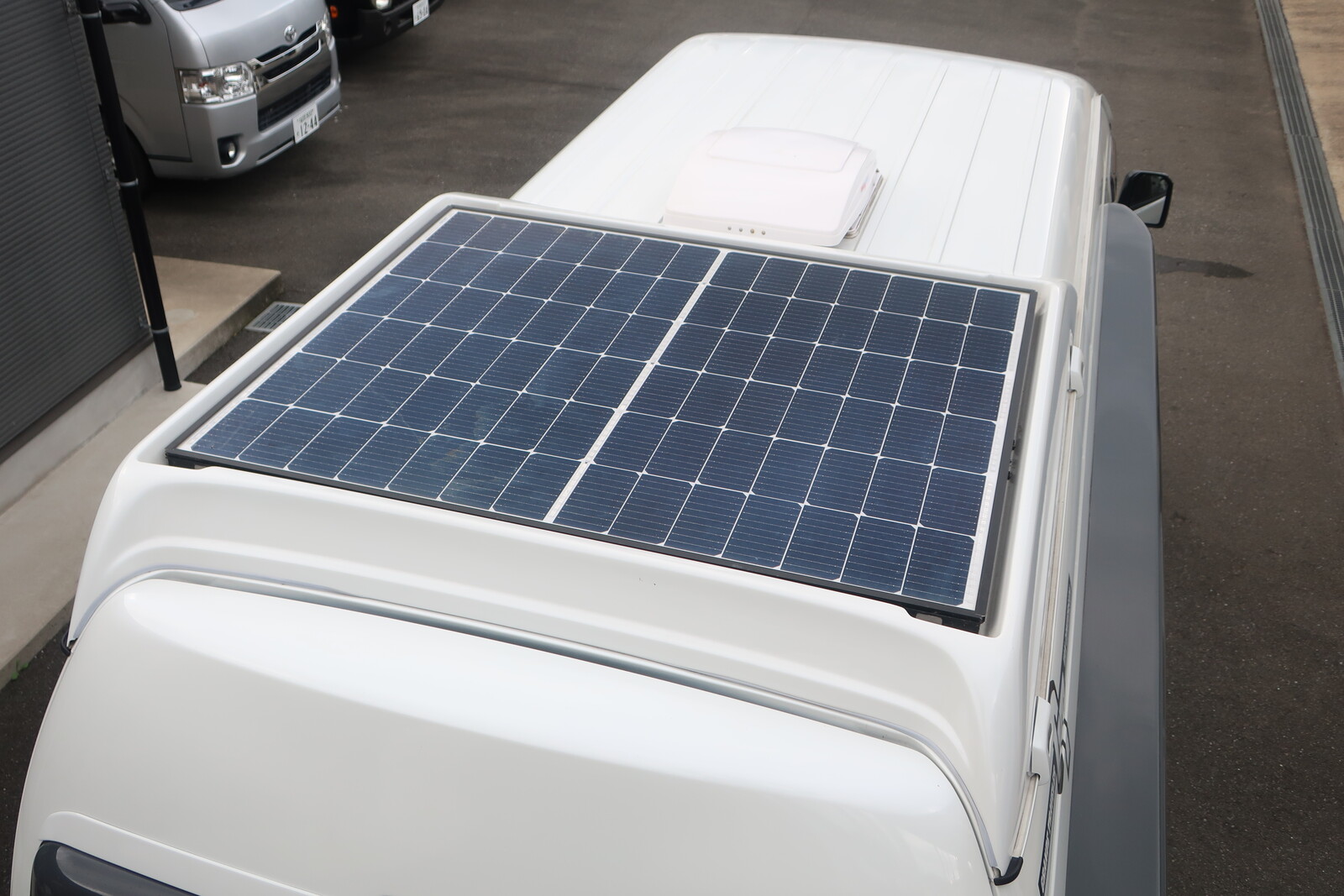 キャンピングカーバンコン