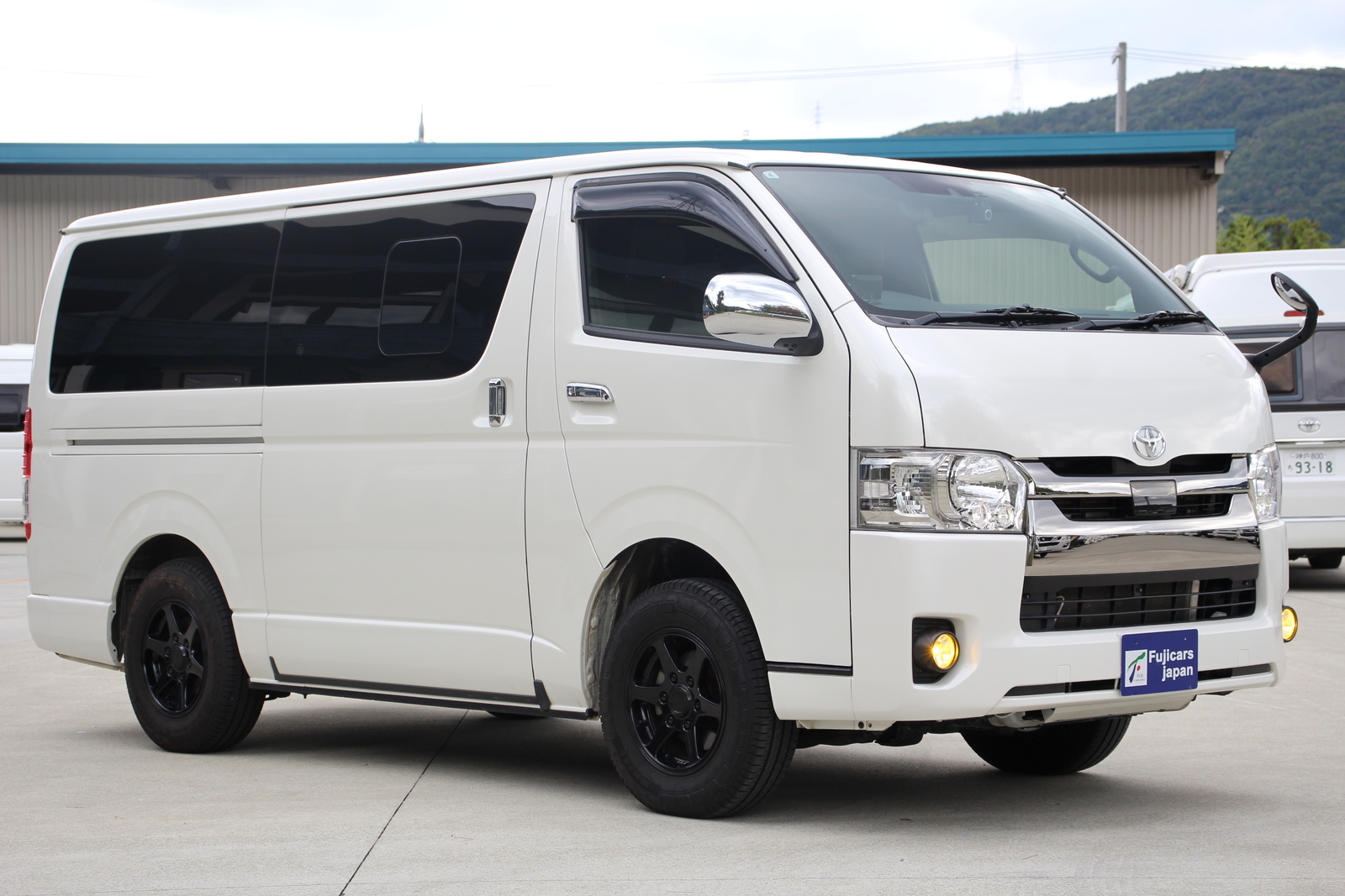 キャンピングカーバンコン