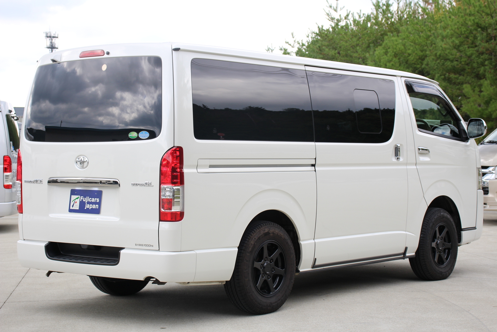 キャンピングカーバンコン