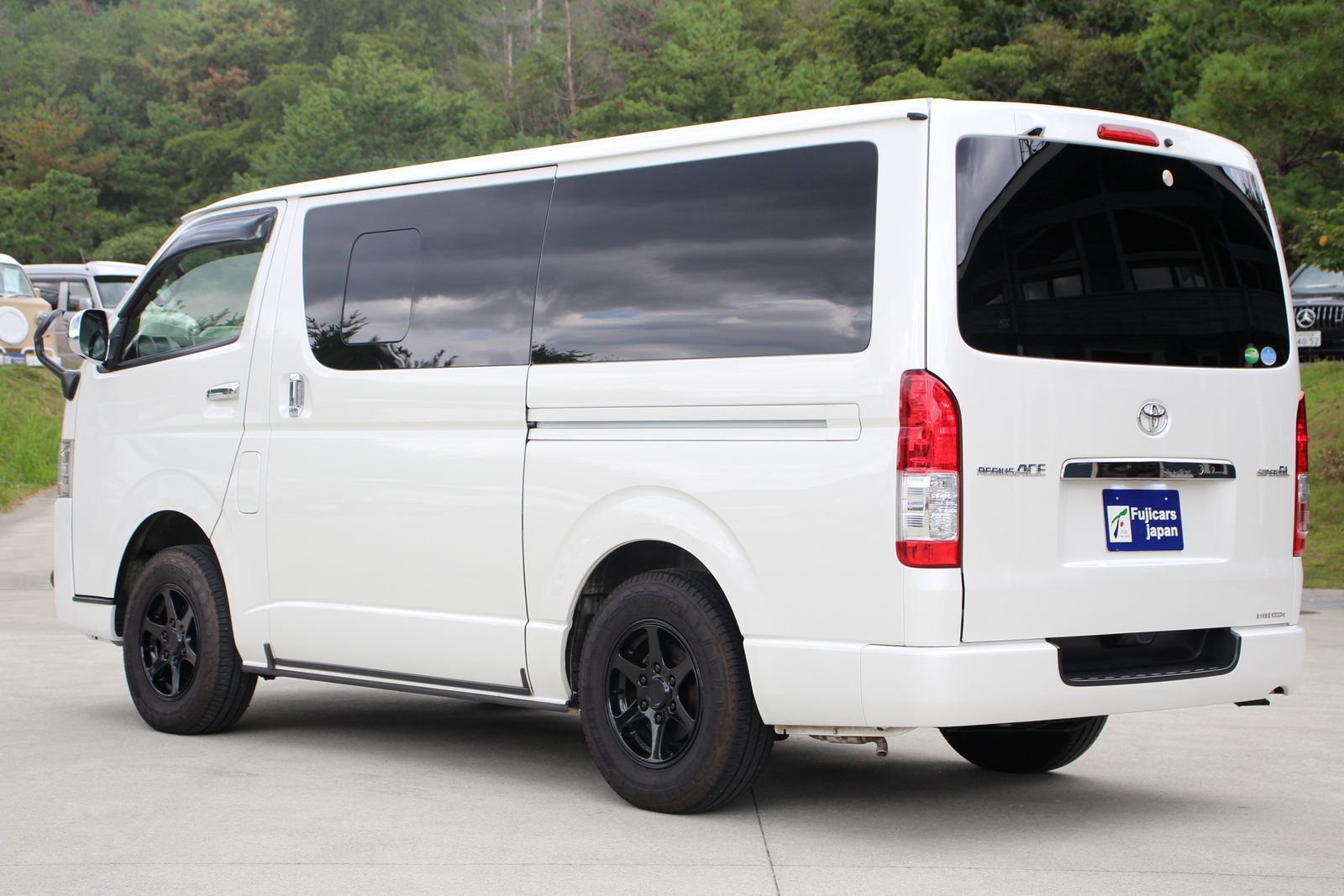 キャンピングカーバンコン