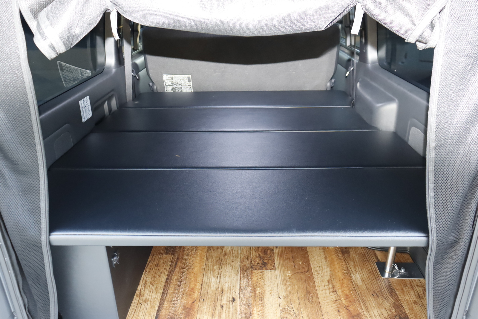 キャンピングカーバンコン