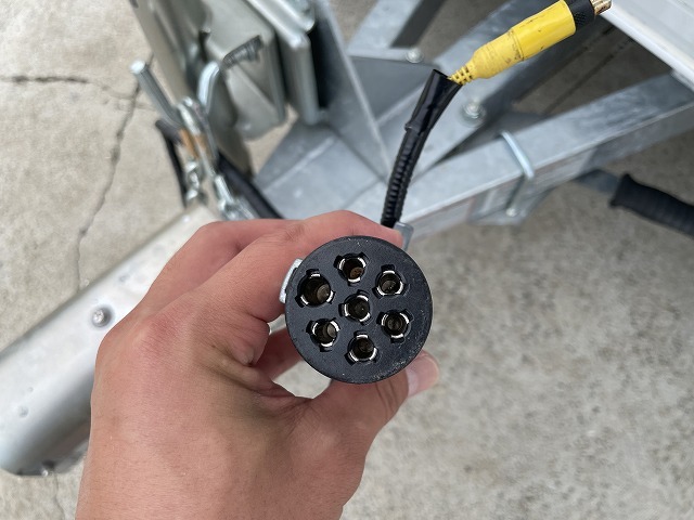 キャンピングカートレーラー