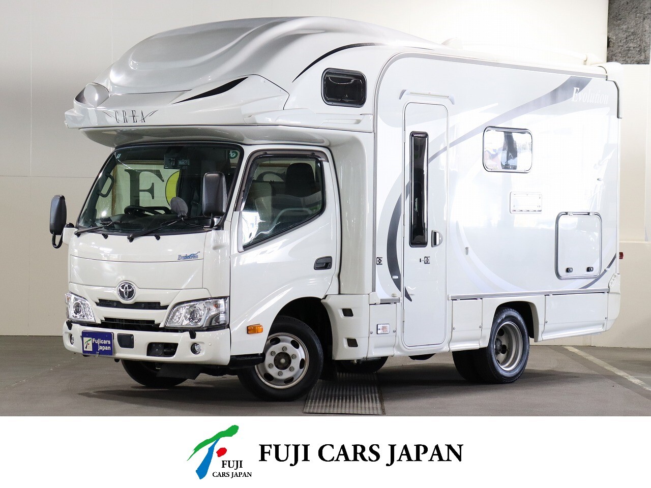 キャブコン カムロードナッツ クレア5.3Wエボリューション4WD