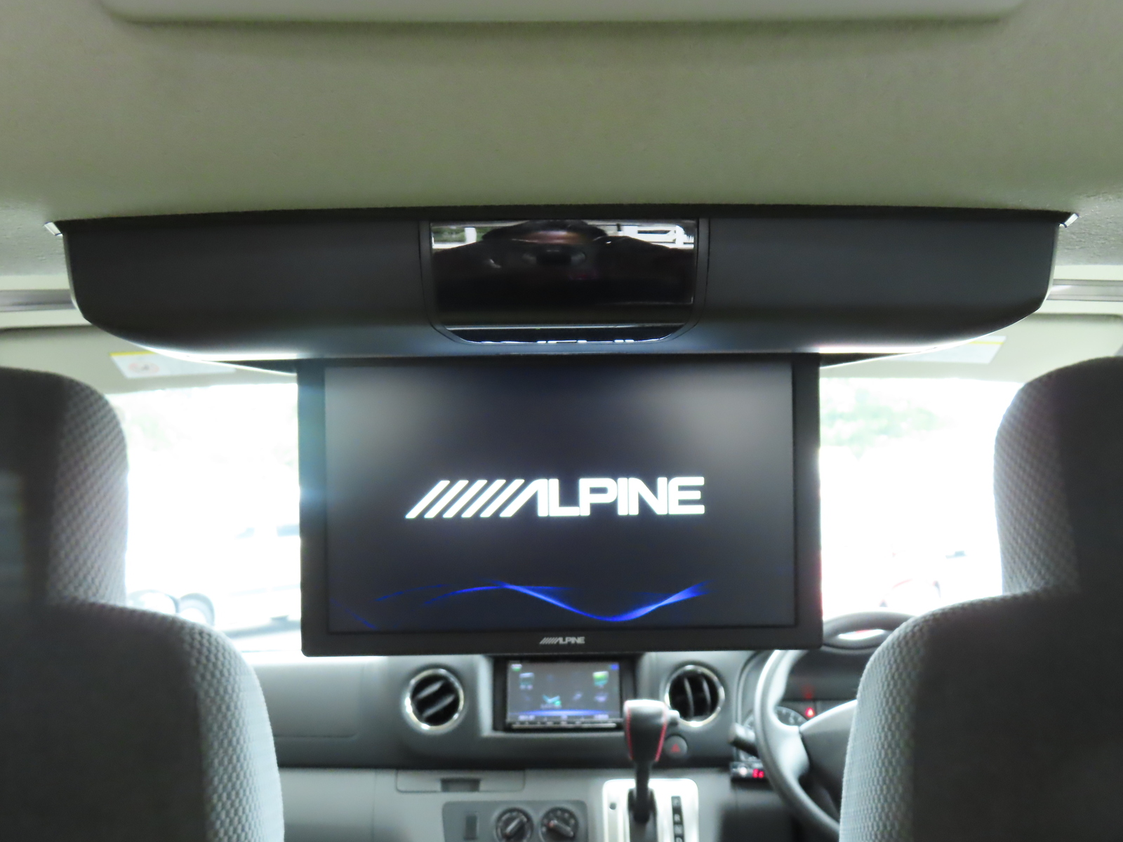 キャンピングカーバンコン