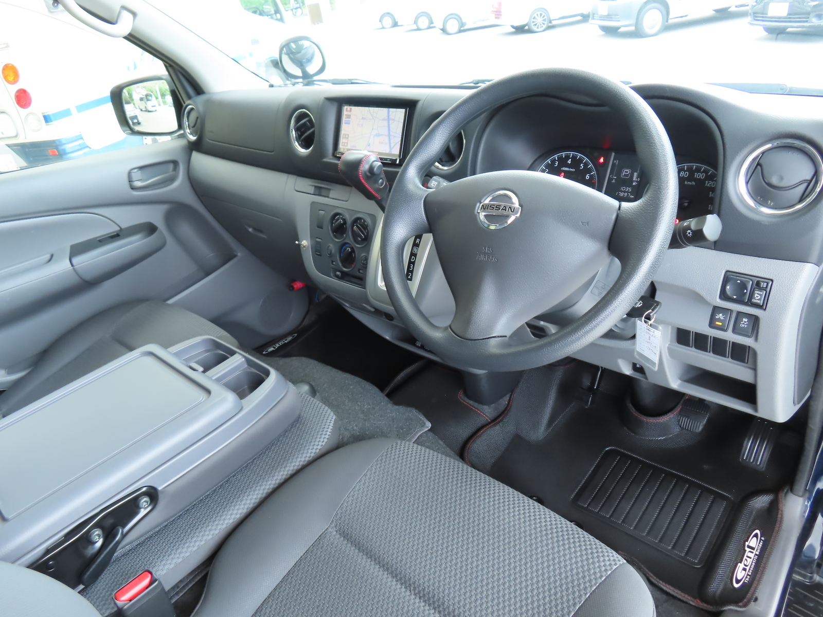 キャンピングカーバンコン