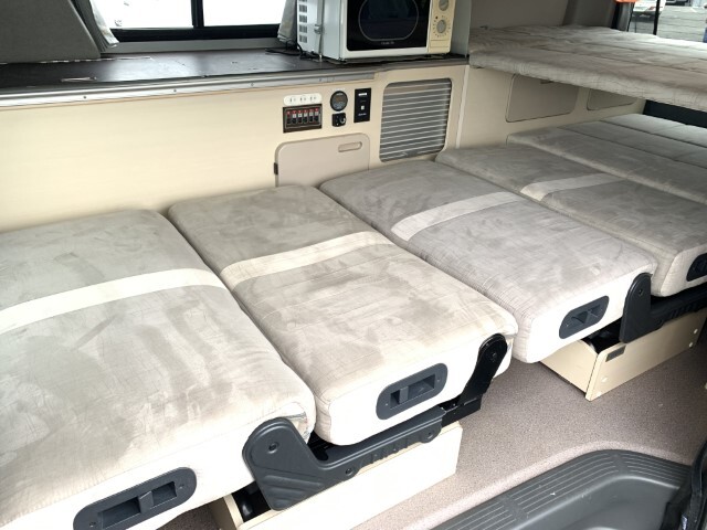 キャンピングカーバンコン