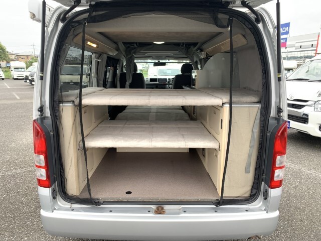 キャンピングカーバンコン