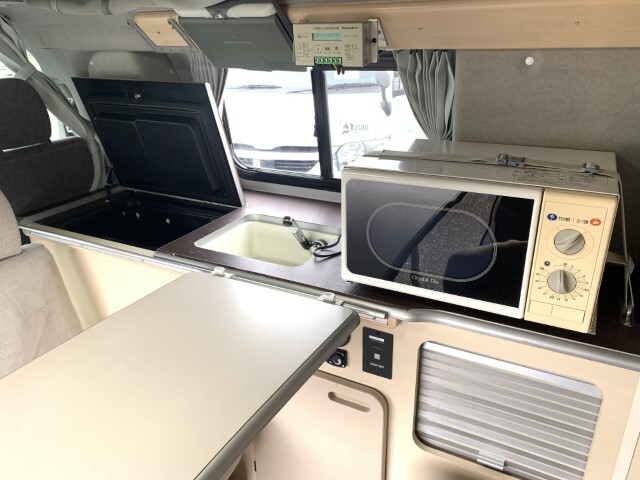 キャンピングカーバンコン