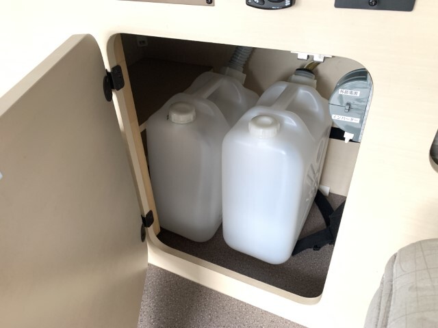 キャンピングカーバンコン