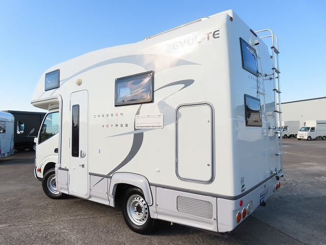 キャンピングカーキャブコン