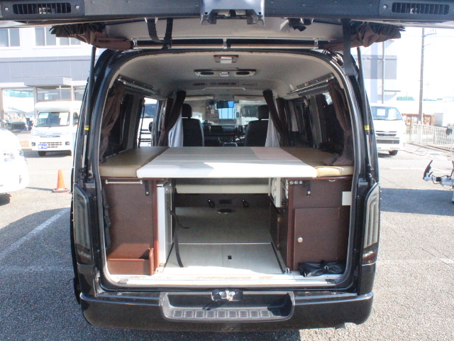 キャンピングカーバンコン