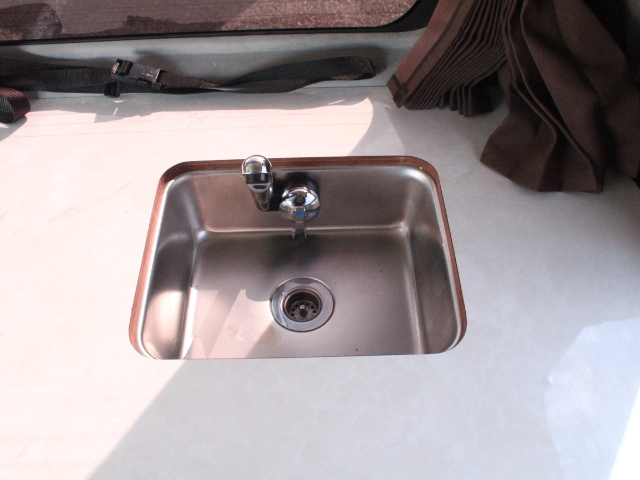 キャンピングカーバンコン