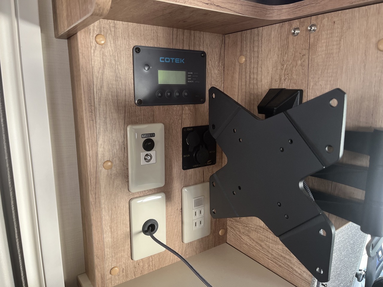 キャンピングカーキャブコン