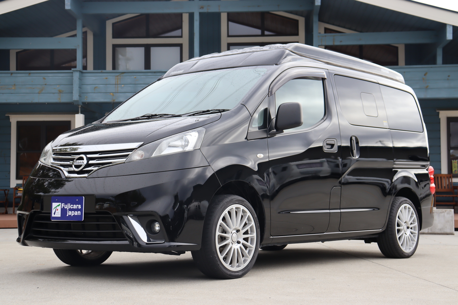 キャンピングカーバンコン