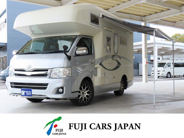 キャブコン ハイエース ファンルーチェセレンゲティ 窓エアコン 4WD