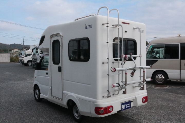 キャンピングカー軽キャンパー