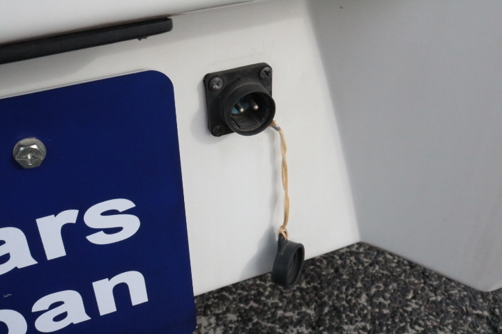 キャンピングカー軽キャンパー