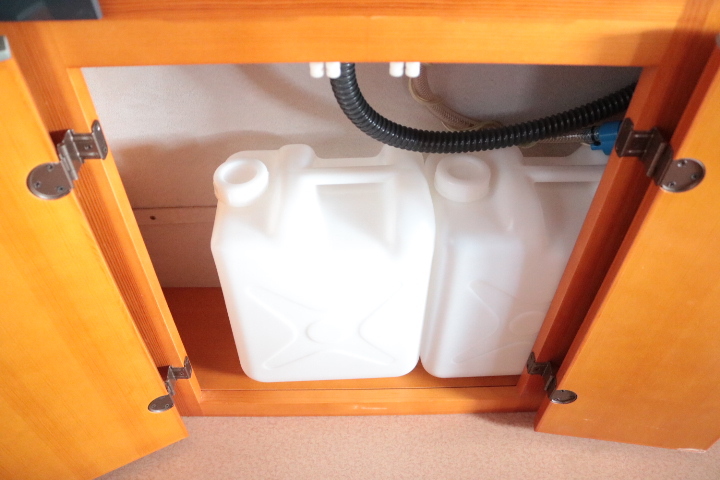 キャンピングカー軽キャンパー