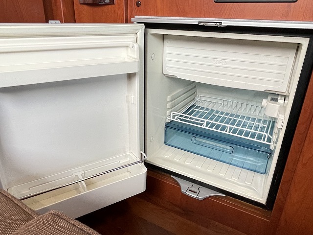 キャンピングカーキャブコン